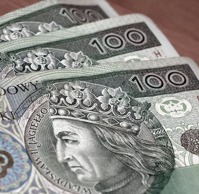 14. emerytura stałym świadczeniem. Ile wyniesie?