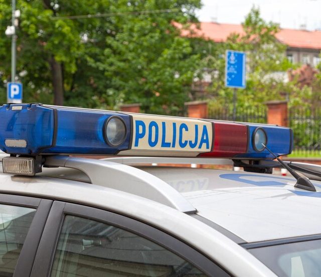 Empatia i szybka reakcja policjantów pomogły kobiecie w kryzysie emocjonalnym