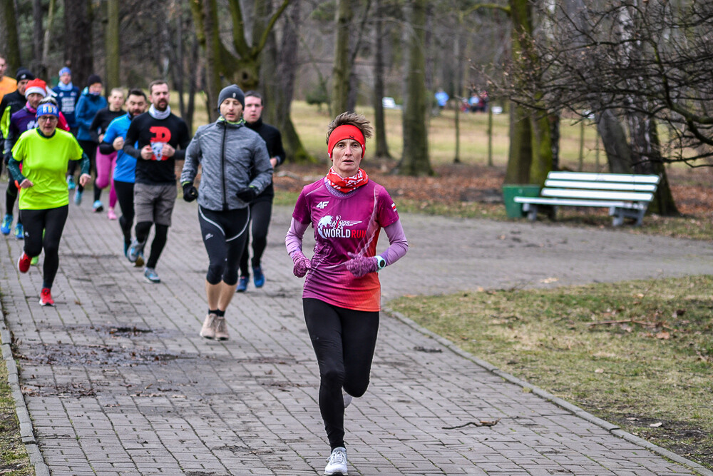 Za nami nietuzinkowa, bo dwusetna edycja biegu parkrun, który co sobotę odbywa się w katowickim Parku Kościuszki. Sobotni poranek na sportowo powitało około 100 uczestników.