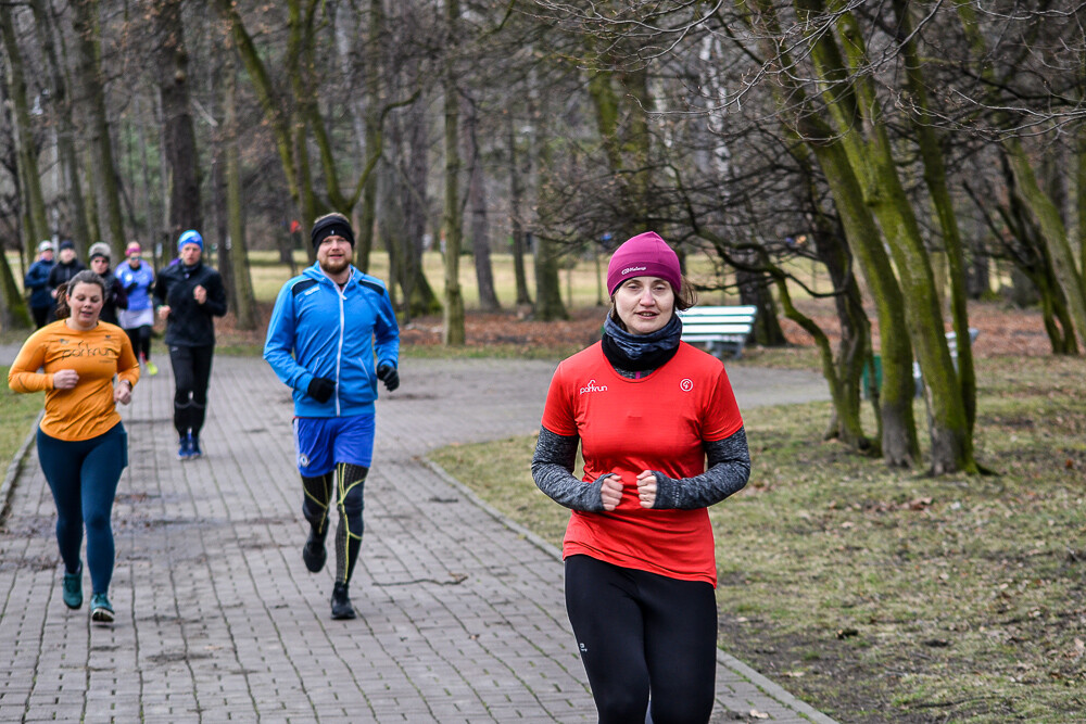 Za nami nietuzinkowa, bo dwusetna edycja biegu parkrun, który co sobotę odbywa się w katowickim Parku Kościuszki. Sobotni poranek na sportowo powitało około 100 uczestników.