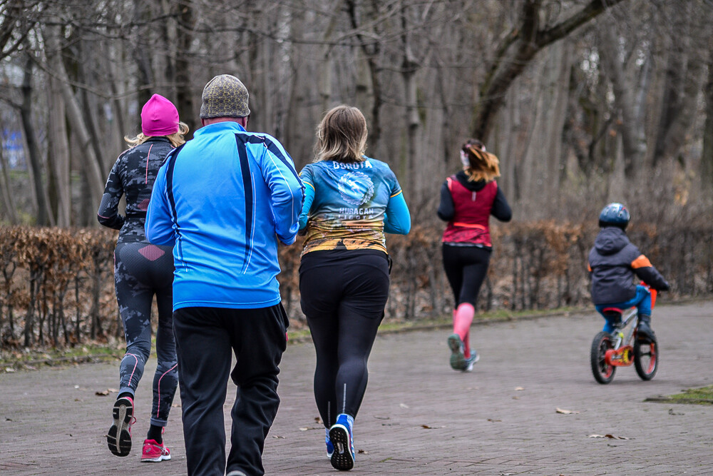 Za nami nietuzinkowa, bo dwusetna edycja biegu parkrun, który co sobotę odbywa się w katowickim Parku Kościuszki. Sobotni poranek na sportowo powitało około 100 uczestników.