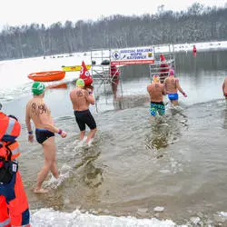 Mistrzowie pływania zimowego!