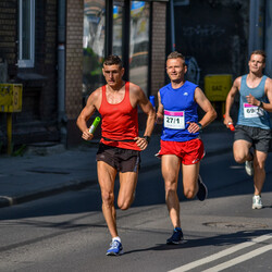  WizzAir Half Marathon 2019 - tysiące biegaczy w Katowicach