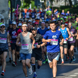  WizzAir Half Marathon 2019 - tysiące biegaczy w Katowicach