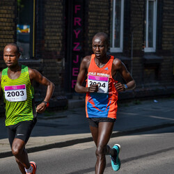  WizzAir Half Marathon 2019 - tysiące biegaczy w Katowicach