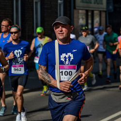  WizzAir Half Marathon 2019 - tysiące biegaczy w Katowicach