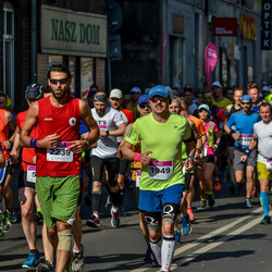  WizzAir Half Marathon 2019 - tysiące biegaczy w Katowicach