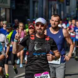  WizzAir Half Marathon 2019 - tysiące biegaczy w Katowicach