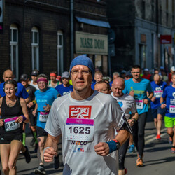  WizzAir Half Marathon 2019 - tysiące biegaczy w Katowicach