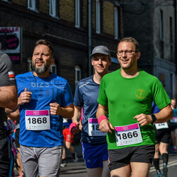  WizzAir Half Marathon 2019 - tysiące biegaczy w Katowicach