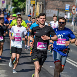  WizzAir Half Marathon 2019 - tysiące biegaczy w Katowicach