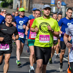  WizzAir Half Marathon 2019 - tysiące biegaczy w Katowicach