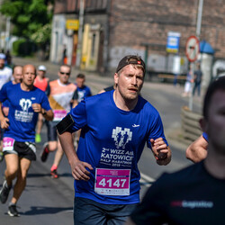  WizzAir Half Marathon 2019 - tysiące biegaczy w Katowicach