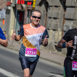  WizzAir Half Marathon 2019 - tysiące biegaczy w Katowicach