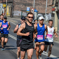  WizzAir Half Marathon 2019 - tysiące biegaczy w Katowicach