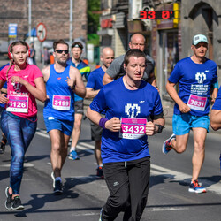  WizzAir Half Marathon 2019 - tysiące biegaczy w Katowicach