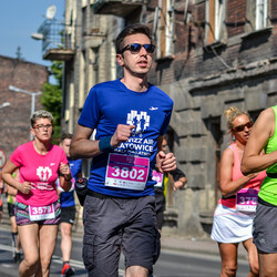  WizzAir Half Marathon 2019 - tysiące biegaczy w Katowicach