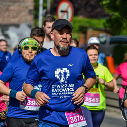  WizzAir Half Marathon 2019 - tysiące biegaczy w Katowicach