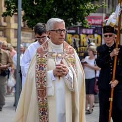 Boże Ciało w Katowicach - procesja centralna