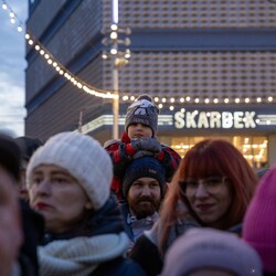 Rozświetlenie choinki na Jarmarku Bożonarodzeniowym