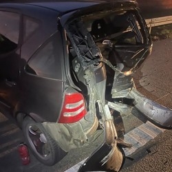 Groźna kolizja na A1. Narkotyki, brak prawa jazdy i ranna pasażerka