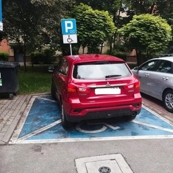 „Wyzwanie Parkowanie”: 748 interwencji straży miejskiej w Katowicach w minionym tygodni