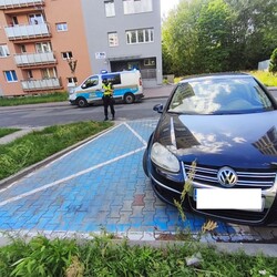 Mandaty i problem z parkowaniem.