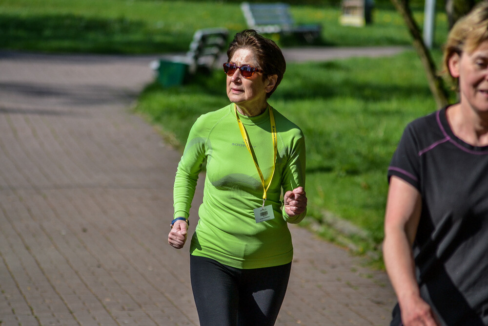 Kolejny bieg z serii parkrun za nami, ale tym razem wyjątkowy, bo zorganizowany w ramach 3. urodzin tej biegowej imprezy. Na starcie stawiło się około 100 zawodników, a na trasie w Parku Kościuszki czekał nasz fotoreporter. Mamy zdjęcia!