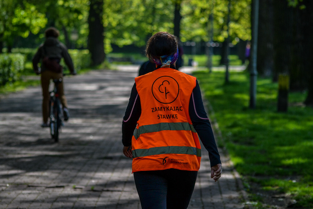 Kolejny bieg z serii parkrun za nami, ale tym razem wyjątkowy, bo zorganizowany w ramach 3. urodzin tej biegowej imprezy. Na starcie stawiło się około 100 zawodników, a na trasie w Parku Kościuszki czekał nasz fotoreporter. Mamy zdjęcia!