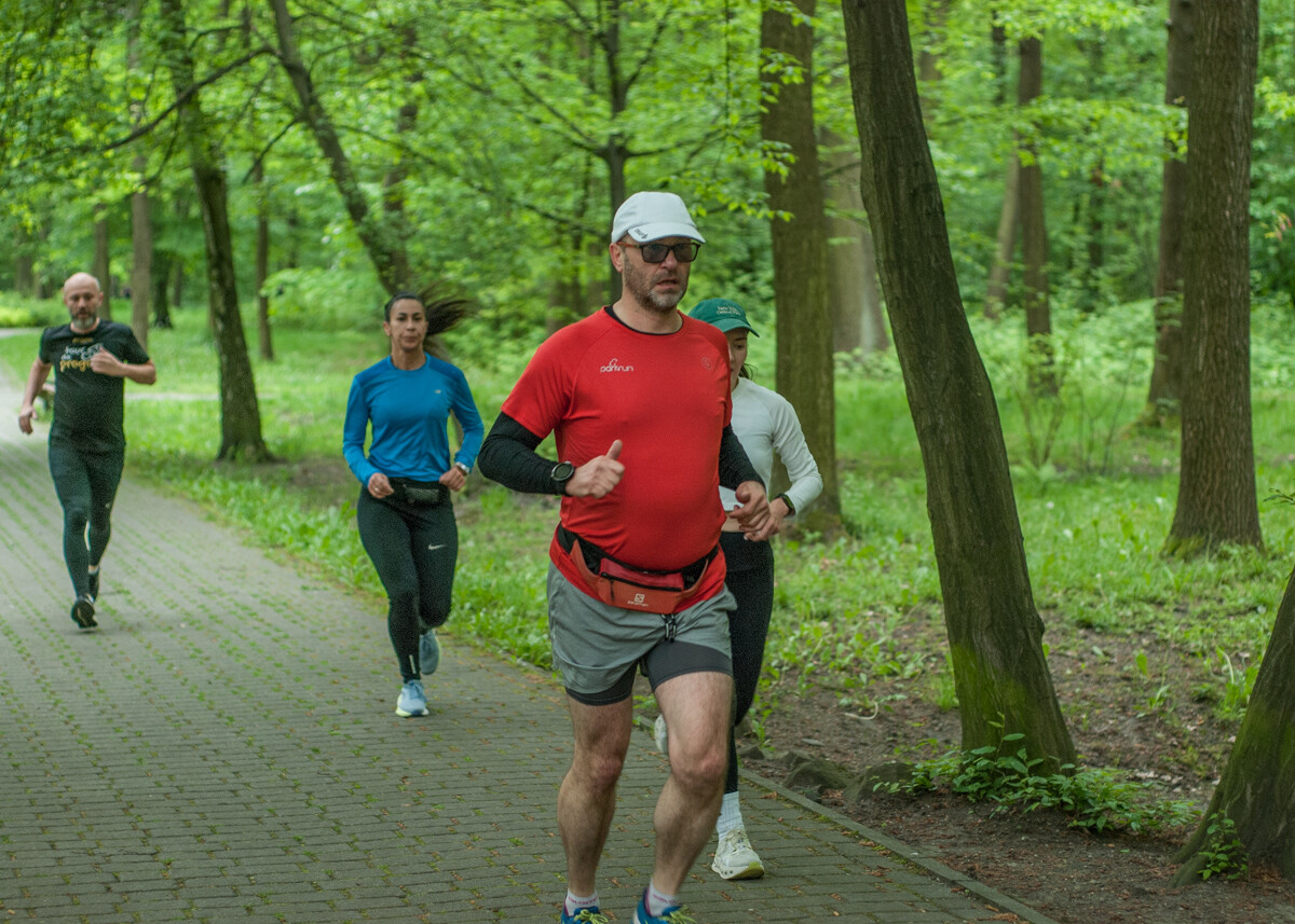 Za nami 9 lat obecności parkrun w Katowicach, setki spotkań, a także tysiące uczestników, ich uśmiechów i zdjęć.
