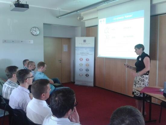 "Automatyzacja procesów w przemyśle"