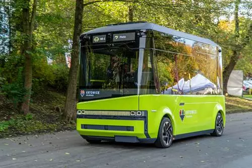 Autonomiczny minibus wraca do Katowic. Przez 4 tygodnie będzie woził pasażerów