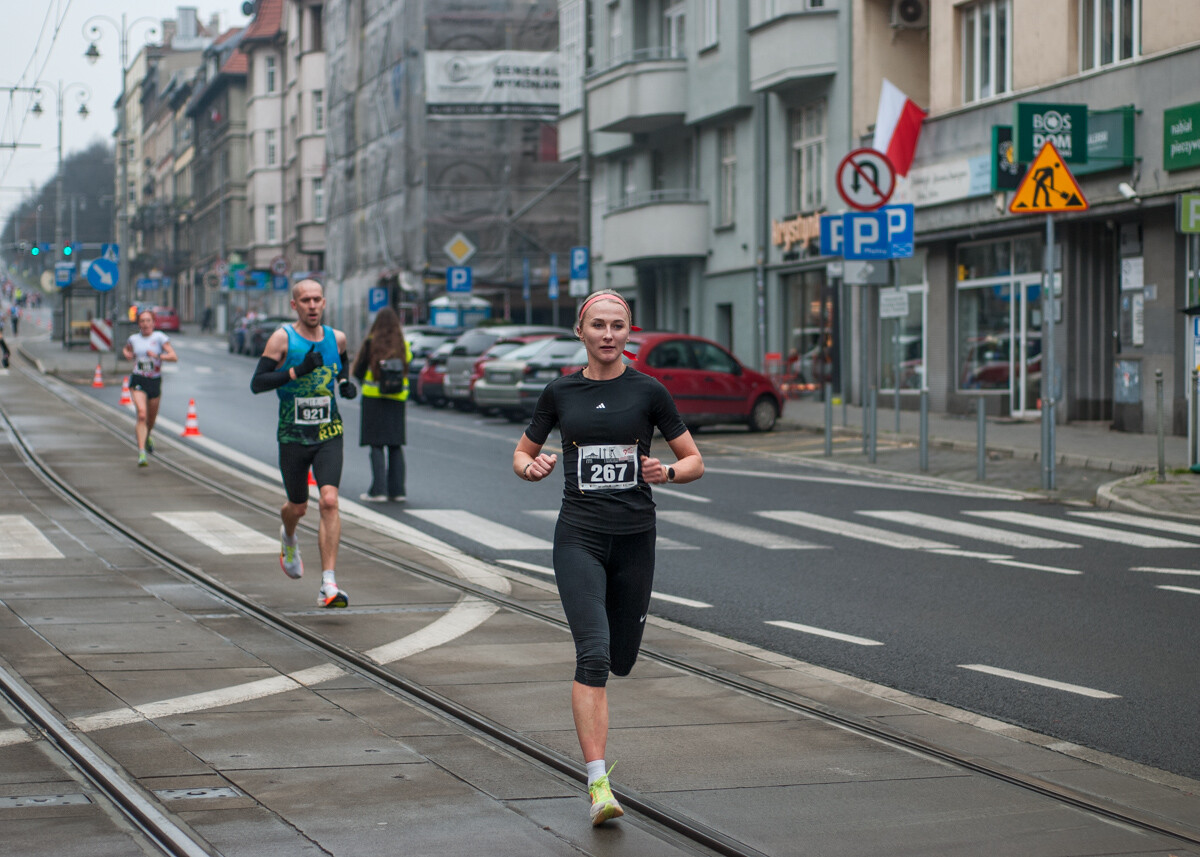 Za nami kolejna edycja Biegu Niepodległości im. Dziewięciu z „Wujka”, przyciągnęła około tysiąca uczestników.