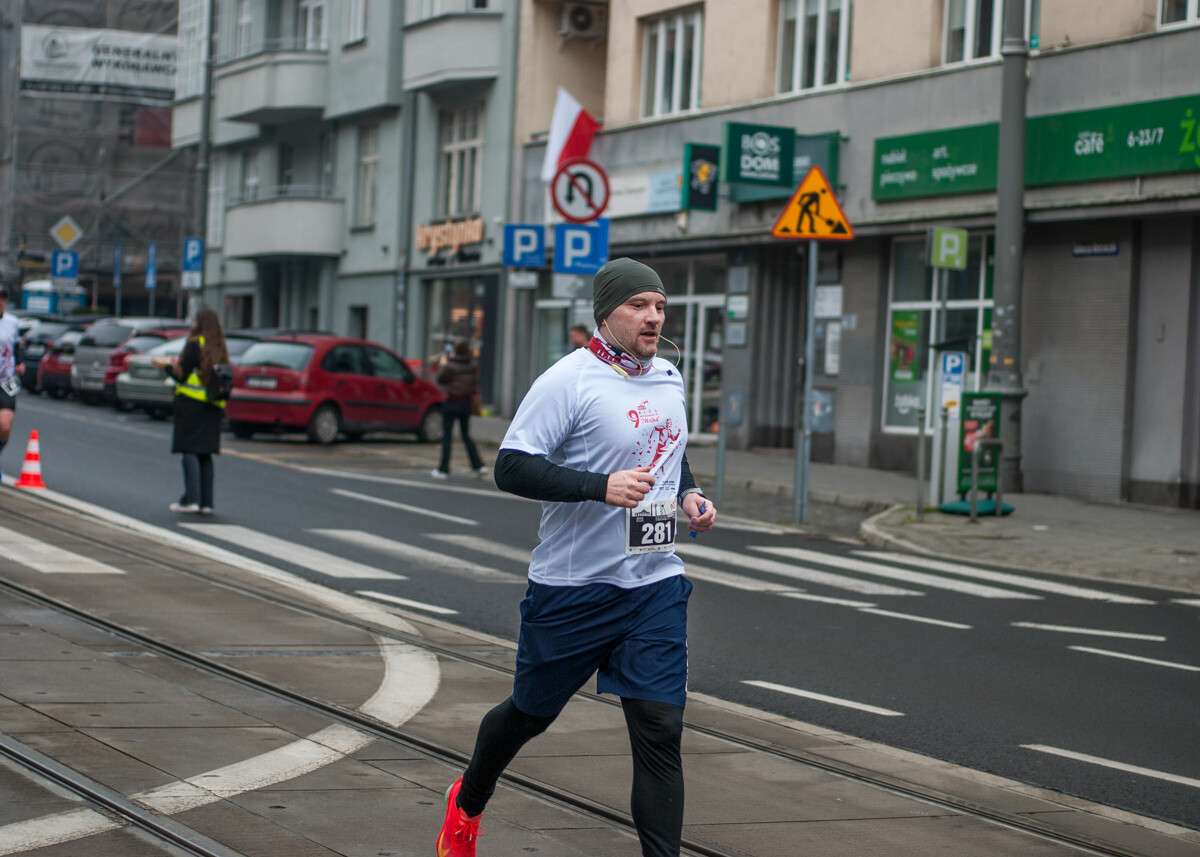 Za nami kolejna edycja Biegu Niepodległości im. Dziewięciu z „Wujka”, przyciągnęła około tysiąca uczestników.
