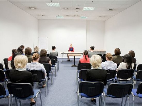 Darmowe kursy, 700 zł stypendium i pomoc w znalezieniu pracy