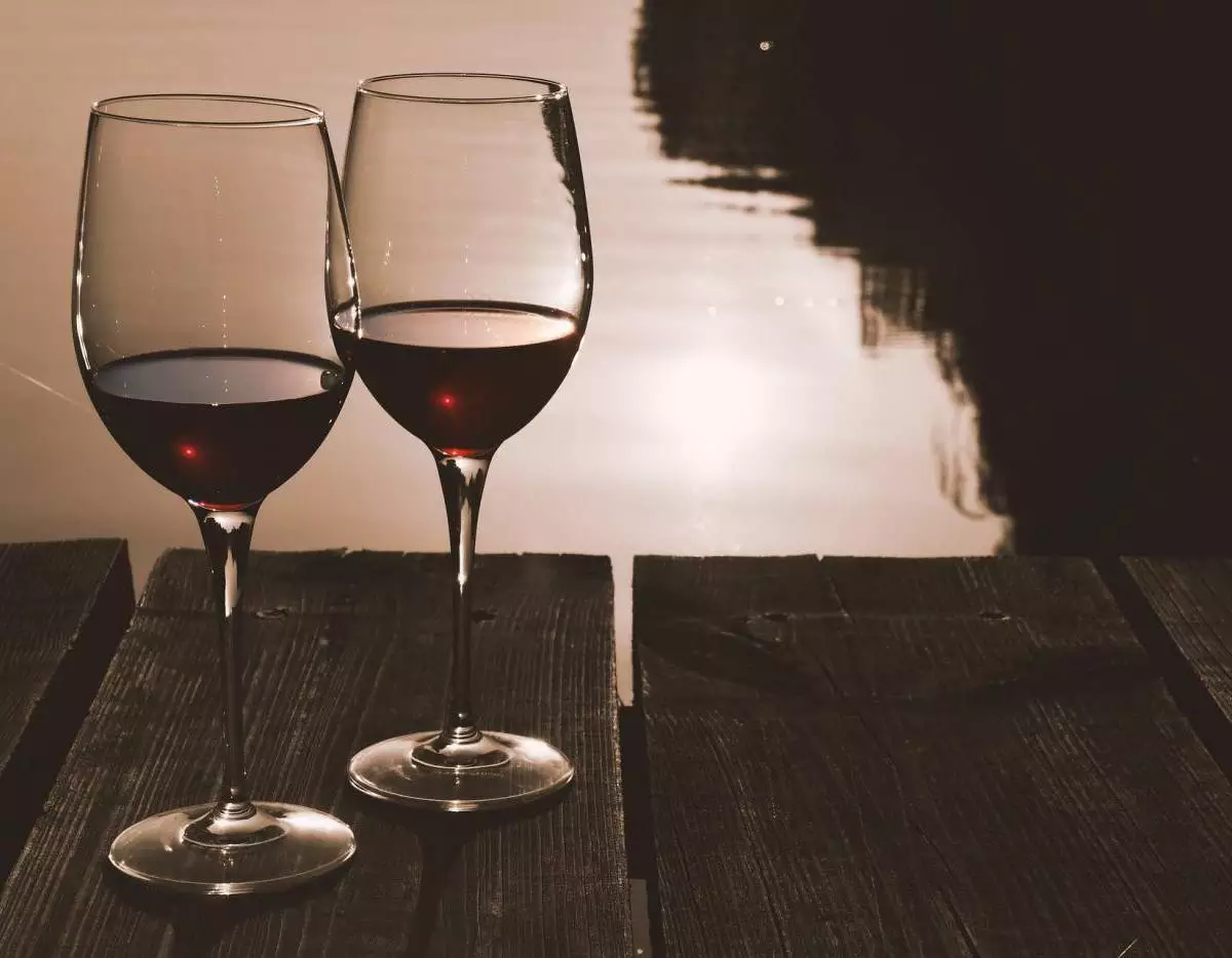 Degustacja wina - spotkaj si&#281; z tym niezwyk&#322;ym trunkiem