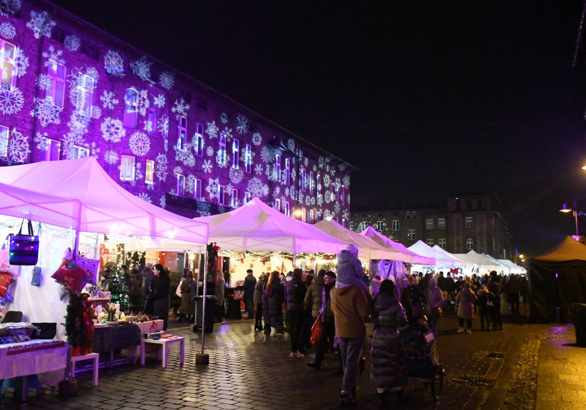 Świąteczny jarmark na terenie klimatycznego Nikiszowca! / fot. D. Chrobaczek