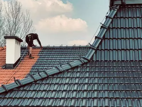 GrupaBiotop.pl - Twój partner w dbaniu o trwałość pokrycia dachowego