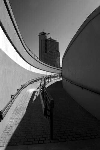 Hotel Qubus (obecnie Hotel Courtyard by Marriott)