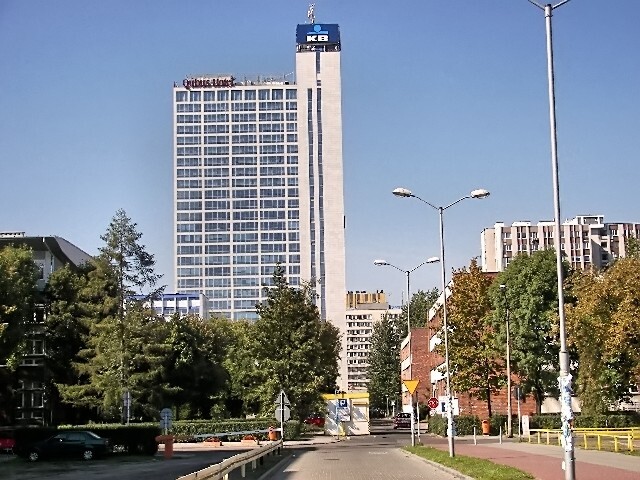 Hotel Qubus (obecnie Hotel Courtyard by Marriott)