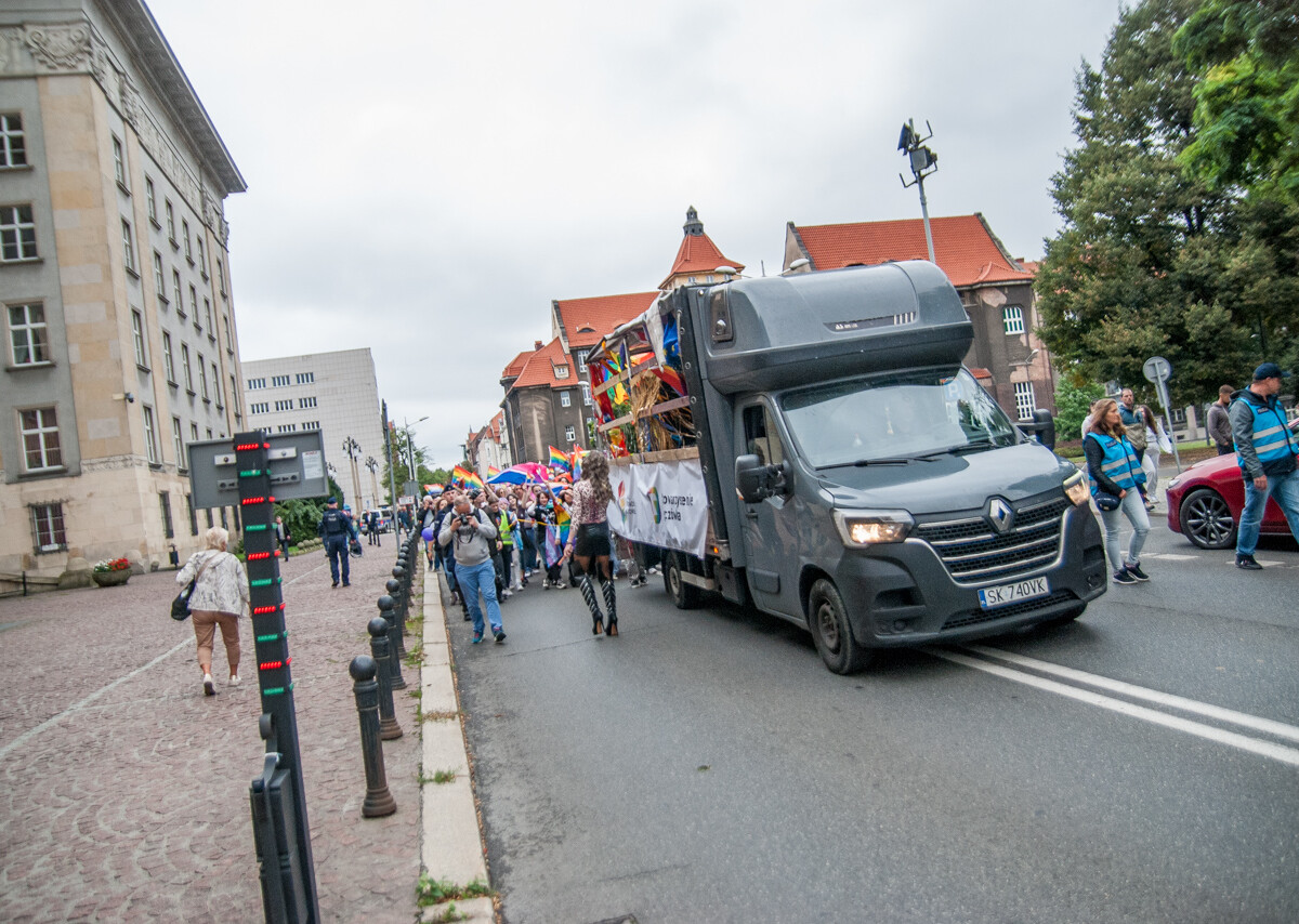 Tegoroczna edycja Marszu Równości odbyła się bez większych przeszkód, choć na kilka dni przed wydarzeniem wycofała się część współorganizatorów. W pochodzie wzięły udział setki uczestników.