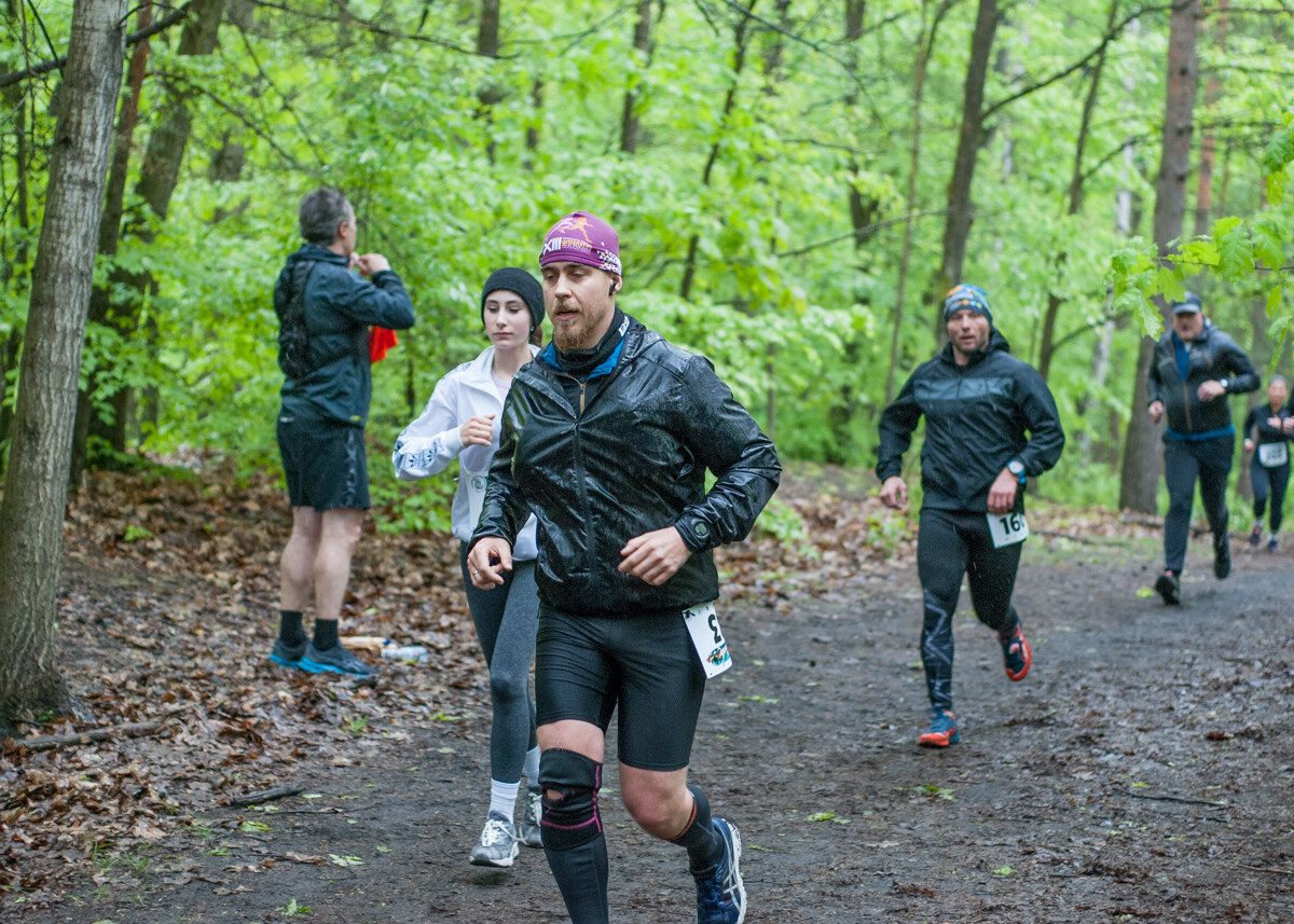Za nami majowa odsłona Panewnickiego Biegu Dzika, mimo niepogody na starcie pojawiło się około 300 osób. Mamy zdjęcia!