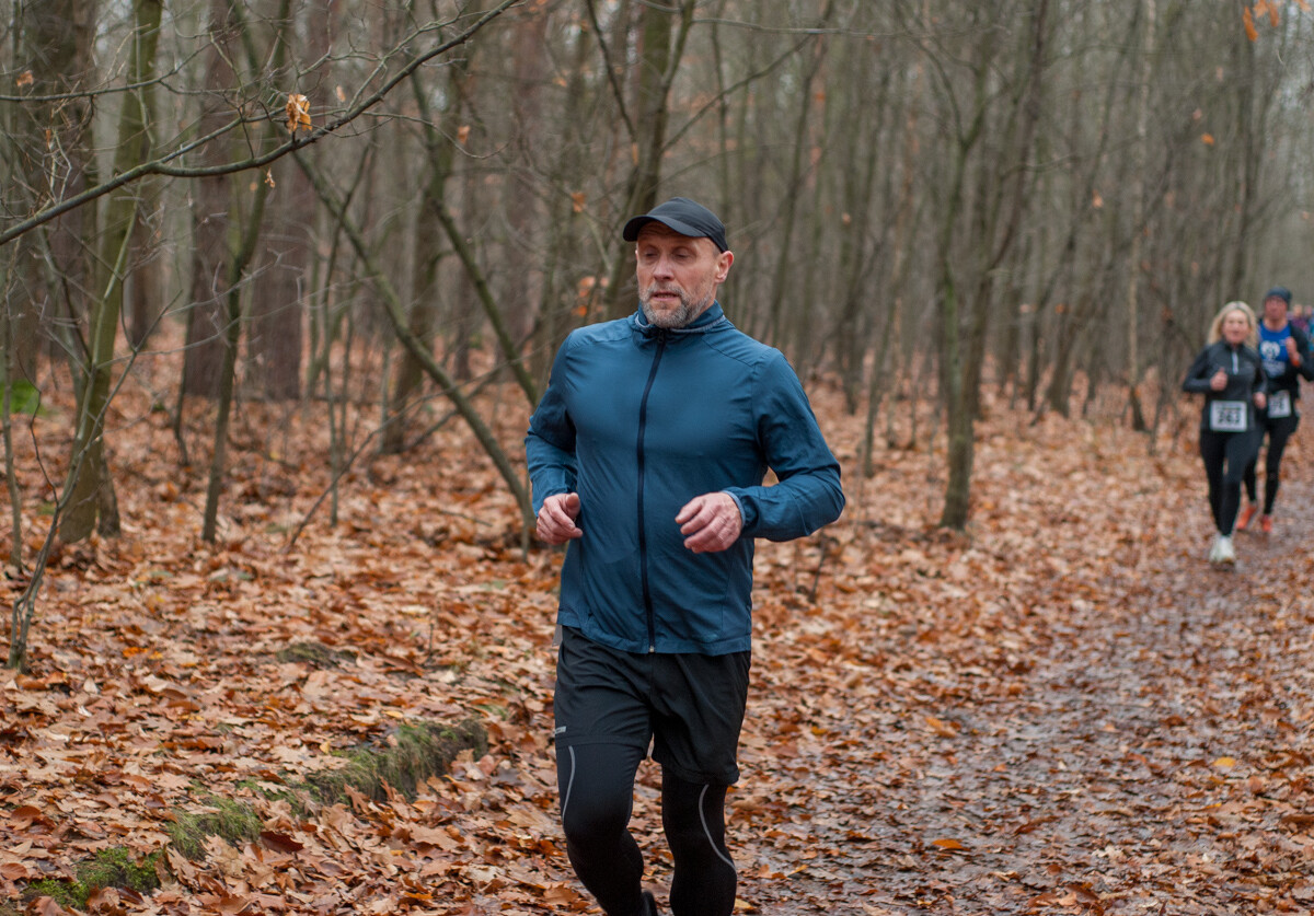 Za nami kolejna, listopadowa odsłona Panewnickiego Dzikiego Biegu. Kilkaset osób stawiło się na starcie, mamy zdjęcia!