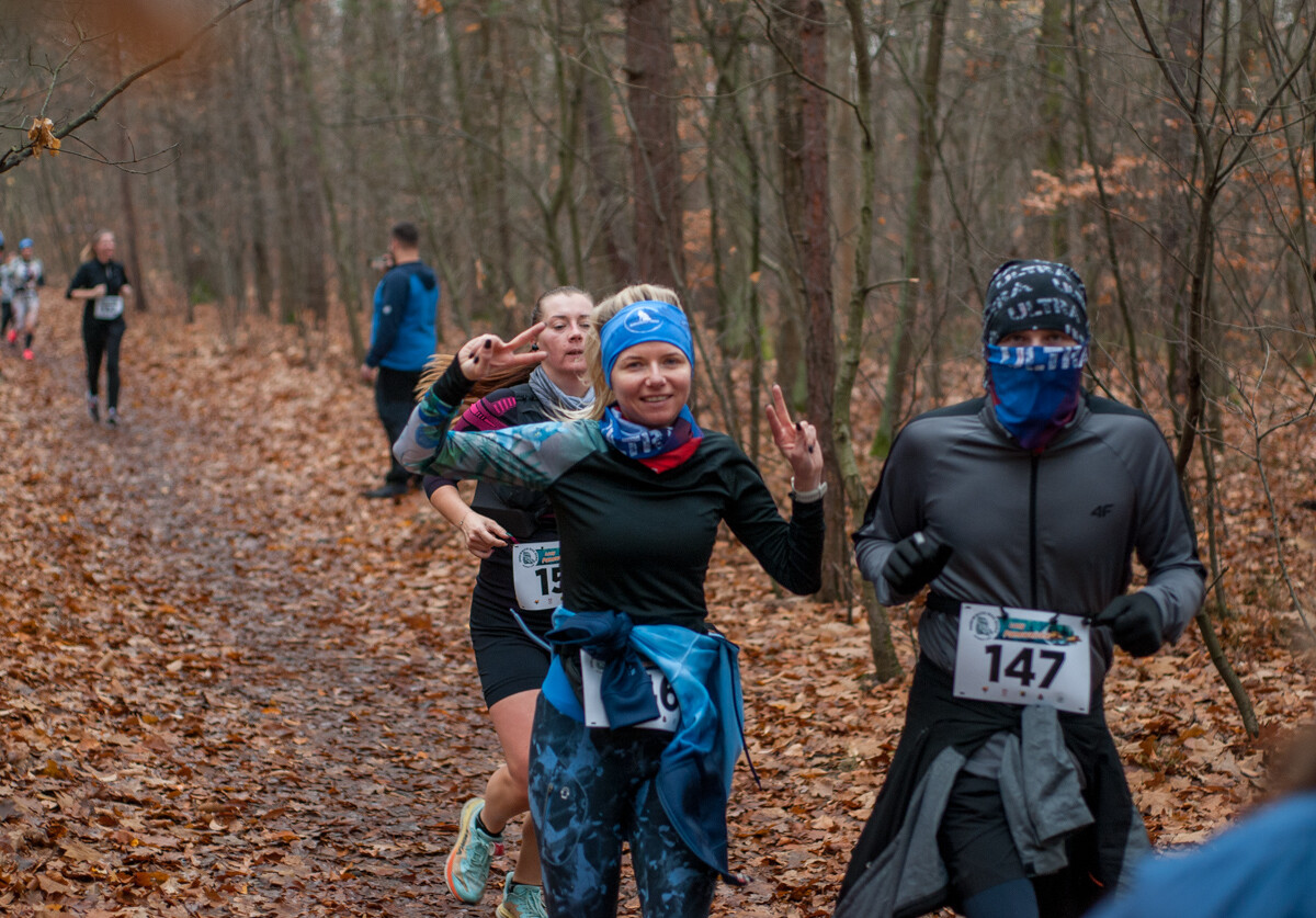 Za nami kolejna, listopadowa odsłona Panewnickiego Dzikiego Biegu. Kilkaset osób stawiło się na starcie, mamy zdjęcia!