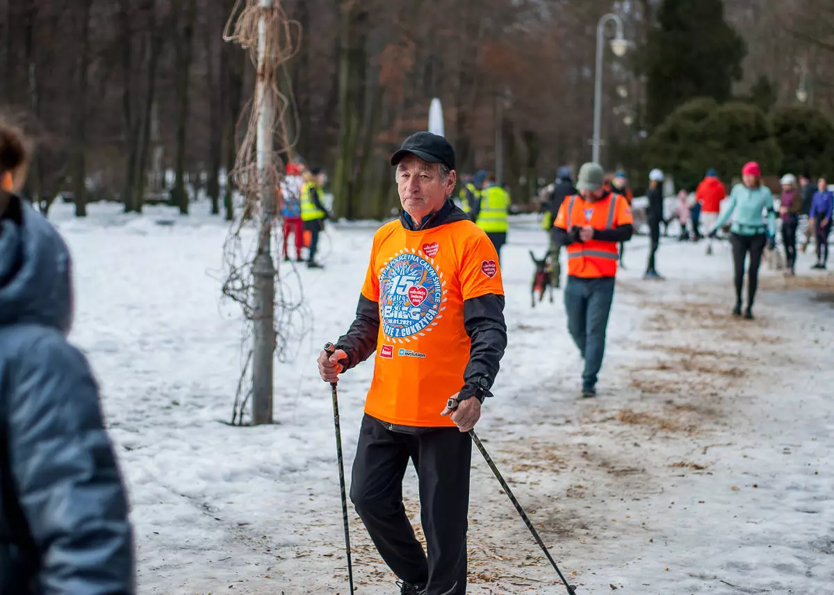 Kolejna styczniowa odsłona spotkań parkrun tym razem kooperowała z Wielką Orkiestrą Świątecznej Pomocy i biegiem "Policz się z cukrzycą". My też tam byliśmy.