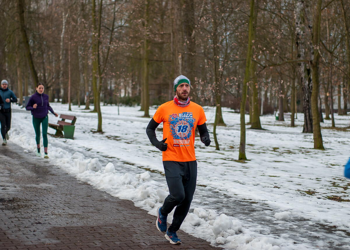 Kolejna styczniowa odsłona spotkań parkrun tym razem kooperowała z Wielką Orkiestrą Świątecznej Pomocy i biegiem "Policz się z cukrzycą". My też tam byliśmy.