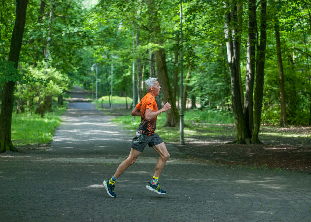 Za nami kolejna, majowa odsłona spotkań biegowych parkrun. Dzisiejsza, 410. edycja została zorganizowana z okazji Dnia Dziecka. Byliśmy na niej i my!