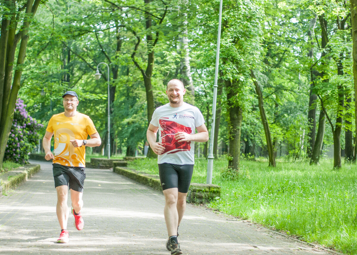 Za nami kolejna, majowa odsłona spotkań biegowych parkrun. Dzisiejsza, 410. edycja została zorganizowana z okazji Dnia Dziecka. Byliśmy na niej i my!