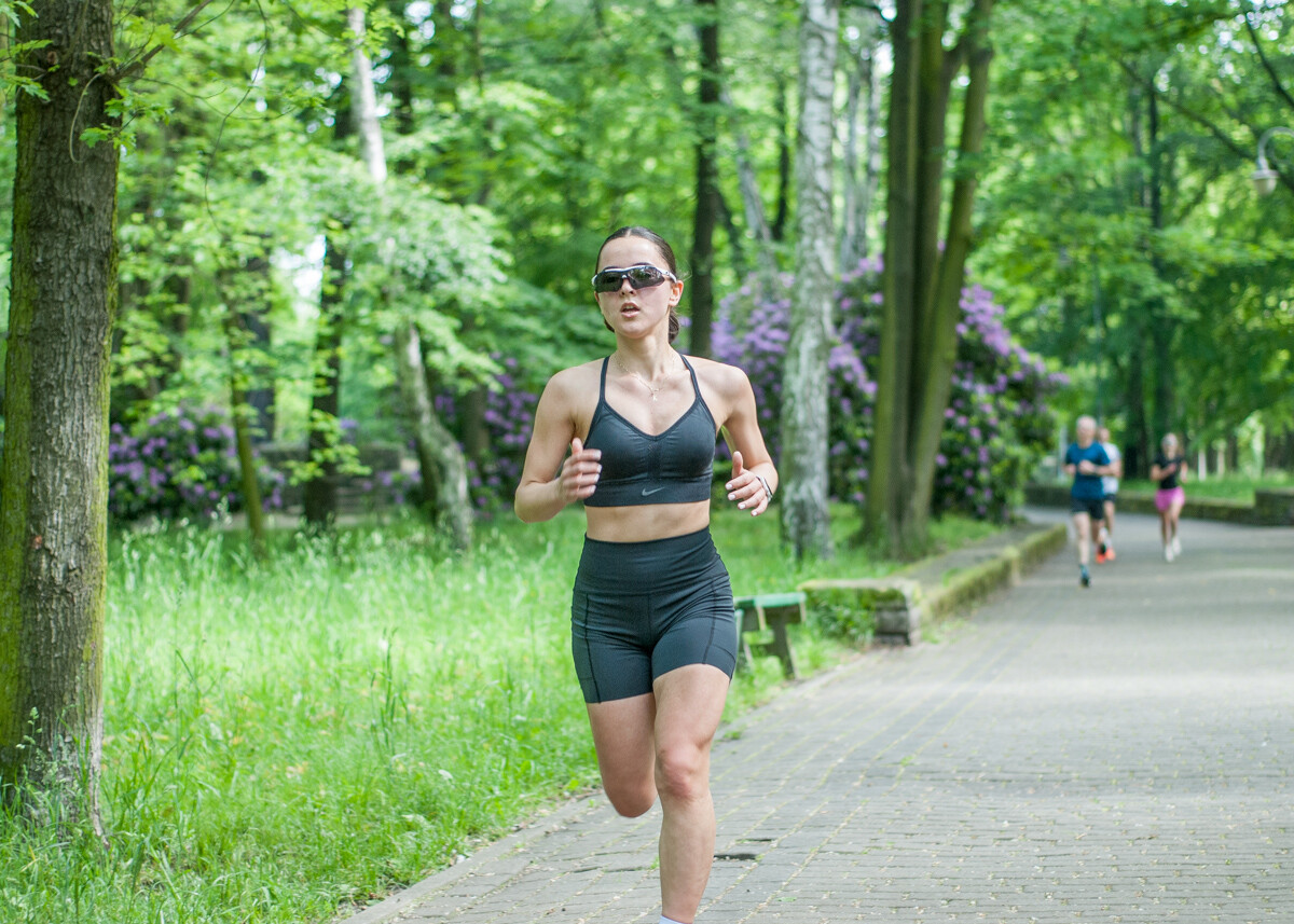 Za nami kolejna, majowa odsłona spotkań biegowych parkrun. Dzisiejsza, 410. edycja została zorganizowana z okazji Dnia Dziecka. Byliśmy na niej i my!