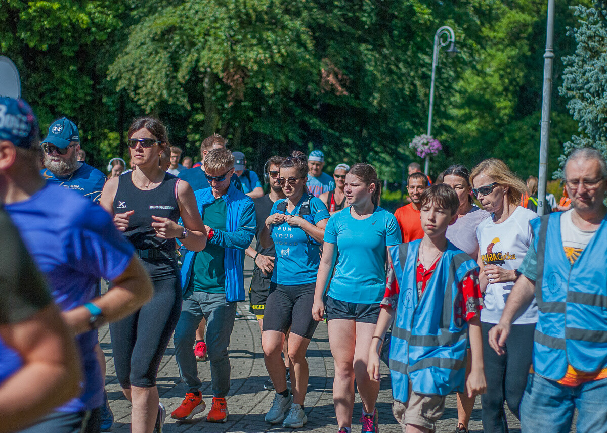 Kolejna specjalna edycja spotkań parkrun za nami. W słoneczny, sobotni poranek w parku Kościuszki po raz kolejny pojawił się tłum ludzi.